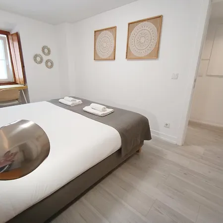 Daire Center Quiet Apartment-lapa 2 Bathroom *