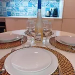 Cozy Lapa Retreat 2br 2ba Ideal For Couples * Lisboa