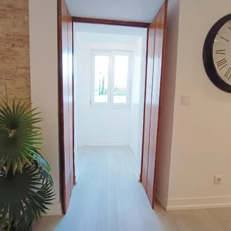 Center Quiet Apartment-lapa 2 Bathroom Lizbona