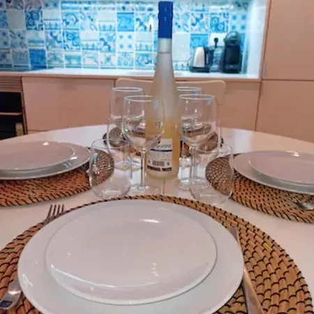 Cozy Lapa Retreat 2br 2ba Ideal For Couples * Lisboa