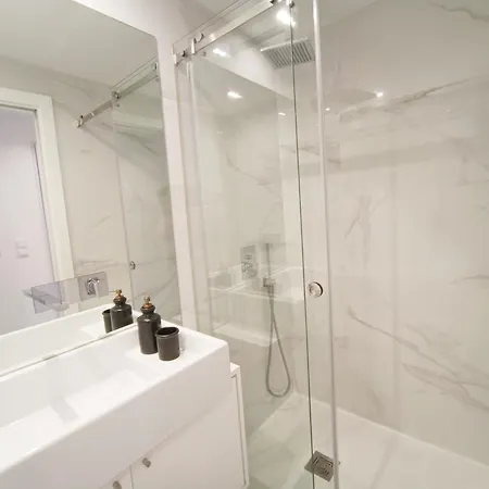 Center Quiet Apartment-lapa 2 Bathroom Lisboa